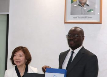 JICA Signs Grant Agreements for the “Project For Human Resource Development Scholarship (JDS)”