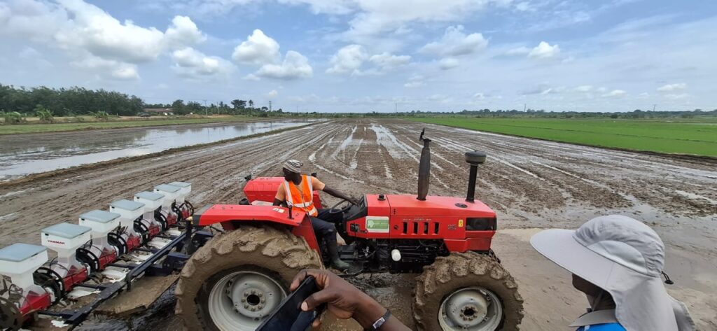 JICA and MoFA Move to Boost Self-sufficiency in Rice Production by Introducing Mechanisation Equipment